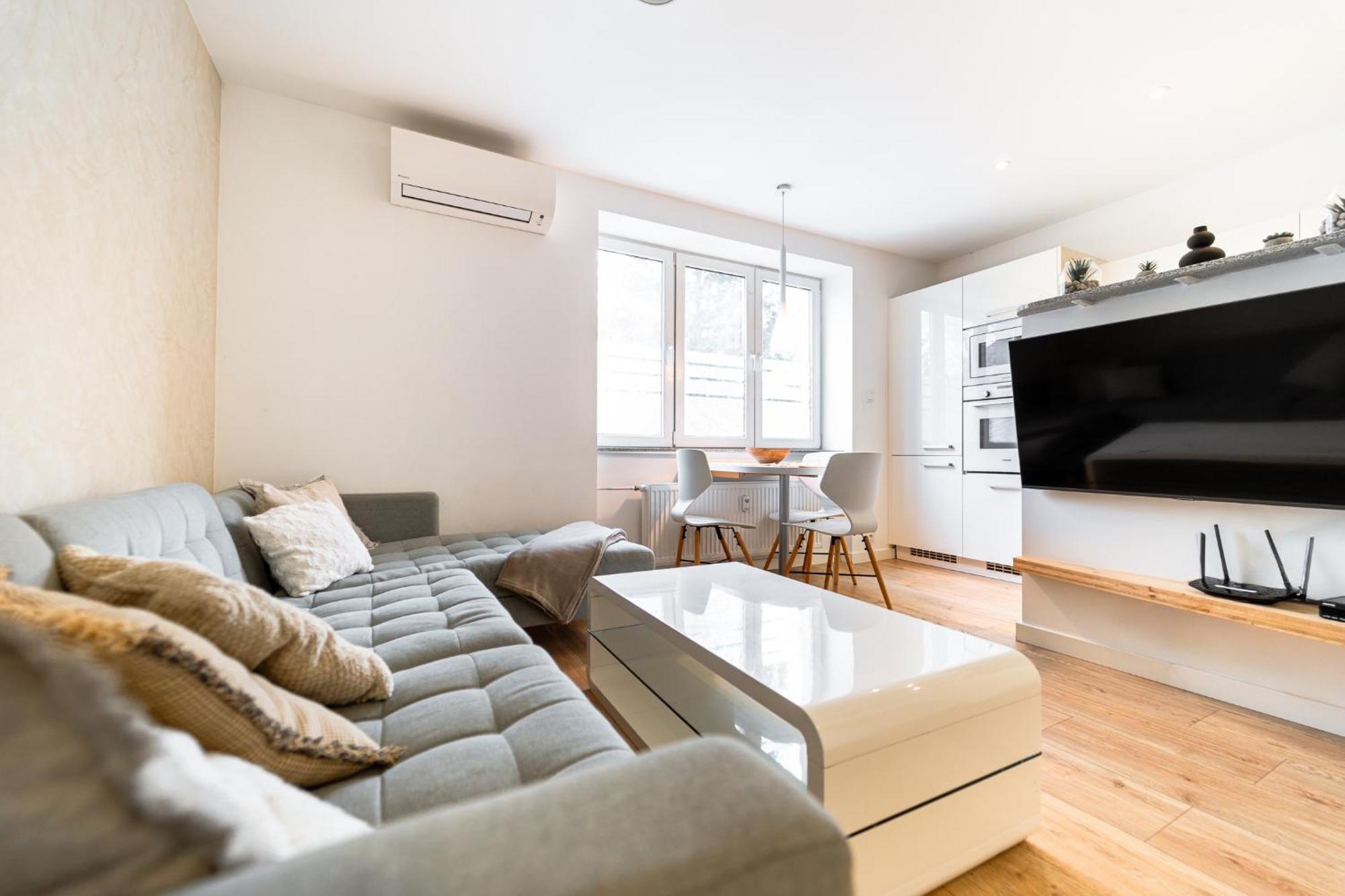 AH Park Angelinum Appartement Košice Buitenkant foto